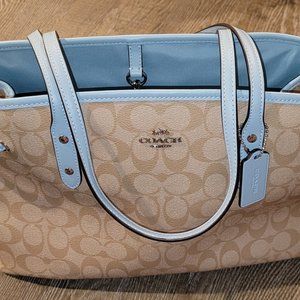 Coach monogram Bag